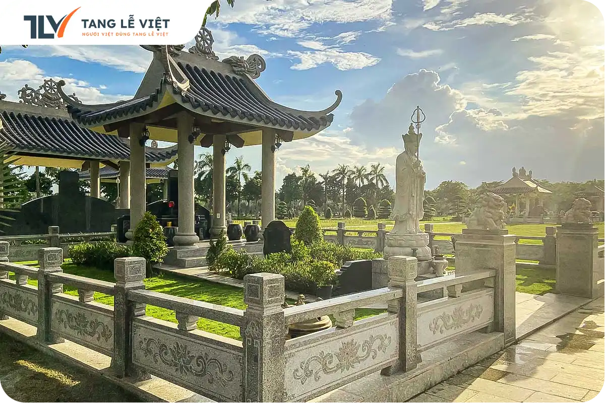 MỘ GIA TỘC